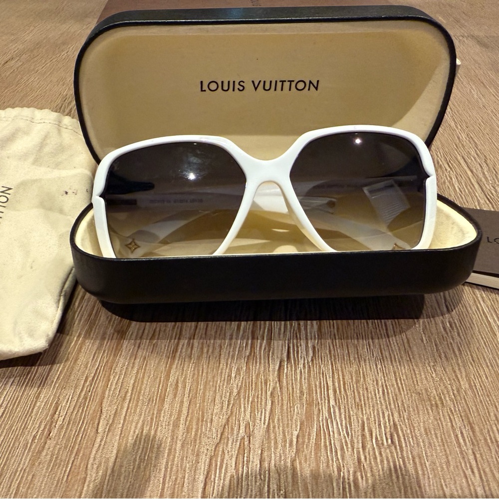 Louis Vuitton White Oversized Sunglasses